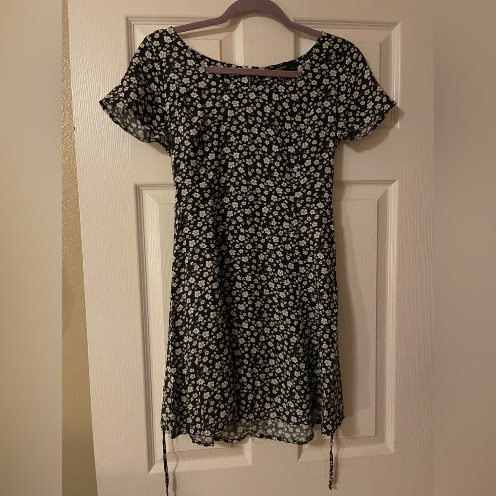 Floral mini dress 100% rayon